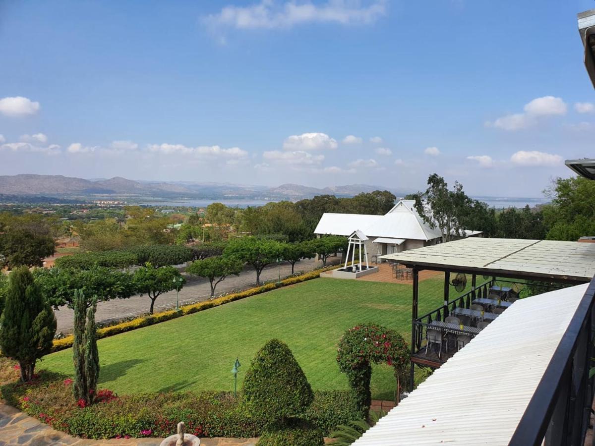 Villa Paradiso Hartbeespoort Ngoại thất bức ảnh