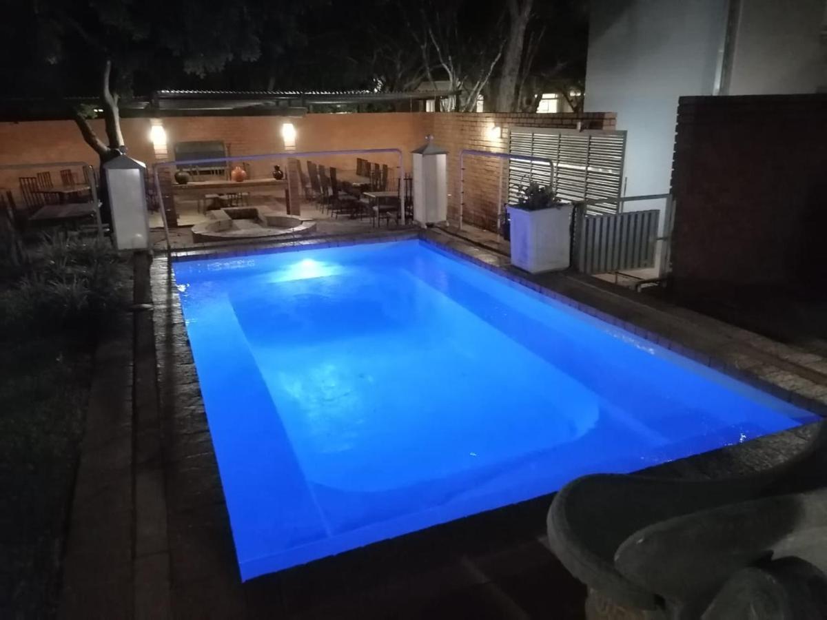 Villa Paradiso Hartbeespoort Ngoại thất bức ảnh